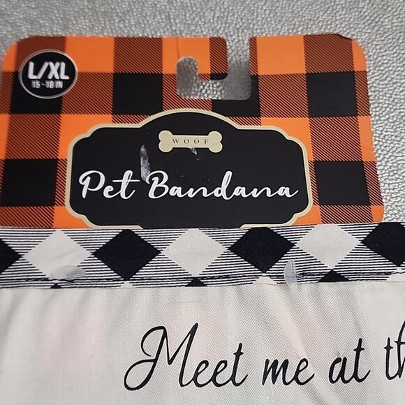 Woof Pet Bandana, Meet me at the pumpkin patch, NWT, L/XL - Picture 2 of 4